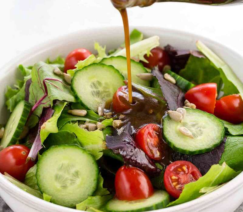 Healthy Salad Dressing You Should Make at Home