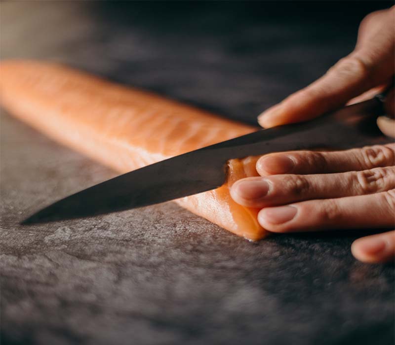 how many carbs in salmon