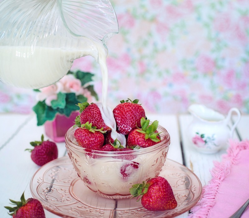 creamy strawberry milk