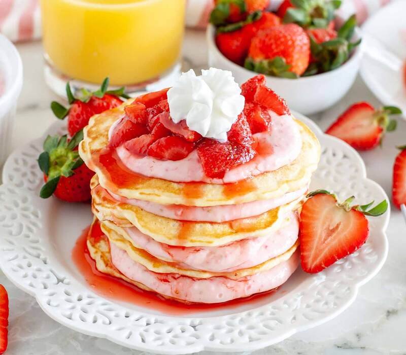 Make Perfect Easy Strawberry Pancakes Lifestyle Foodies🍎